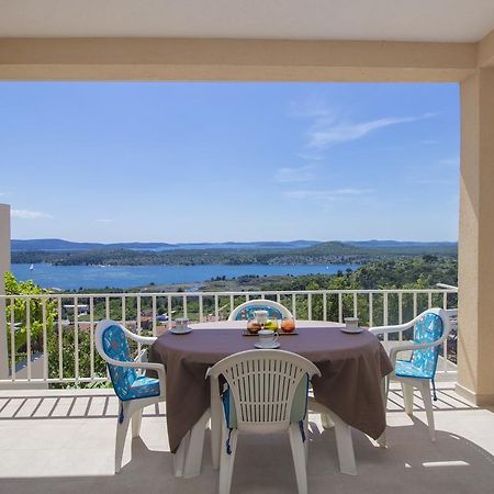 Bulat Sea View Apartments シベニク エクステリア 写真