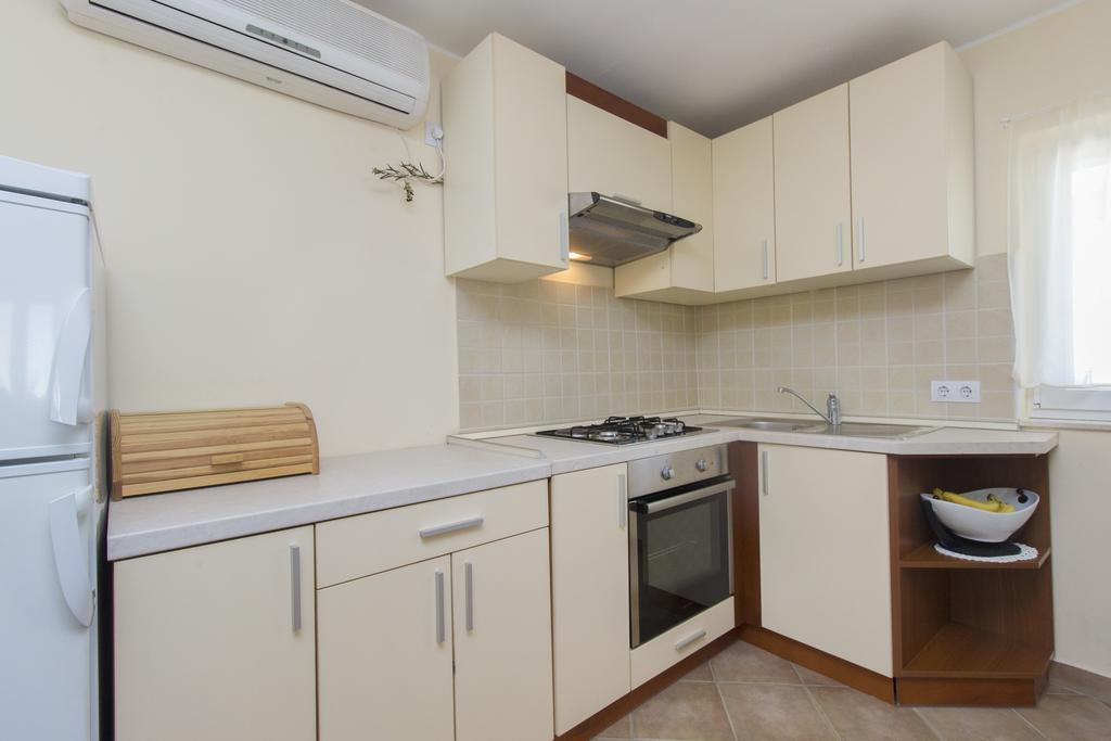 Bulat Sea View Apartments シベニク エクステリア 写真