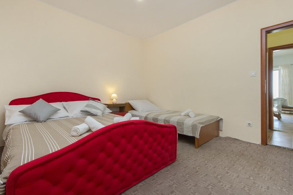 Bulat Sea View Apartments シベニク エクステリア 写真