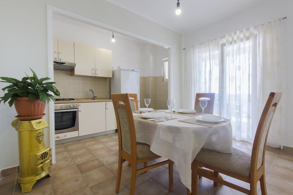 Bulat Sea View Apartments シベニク エクステリア 写真